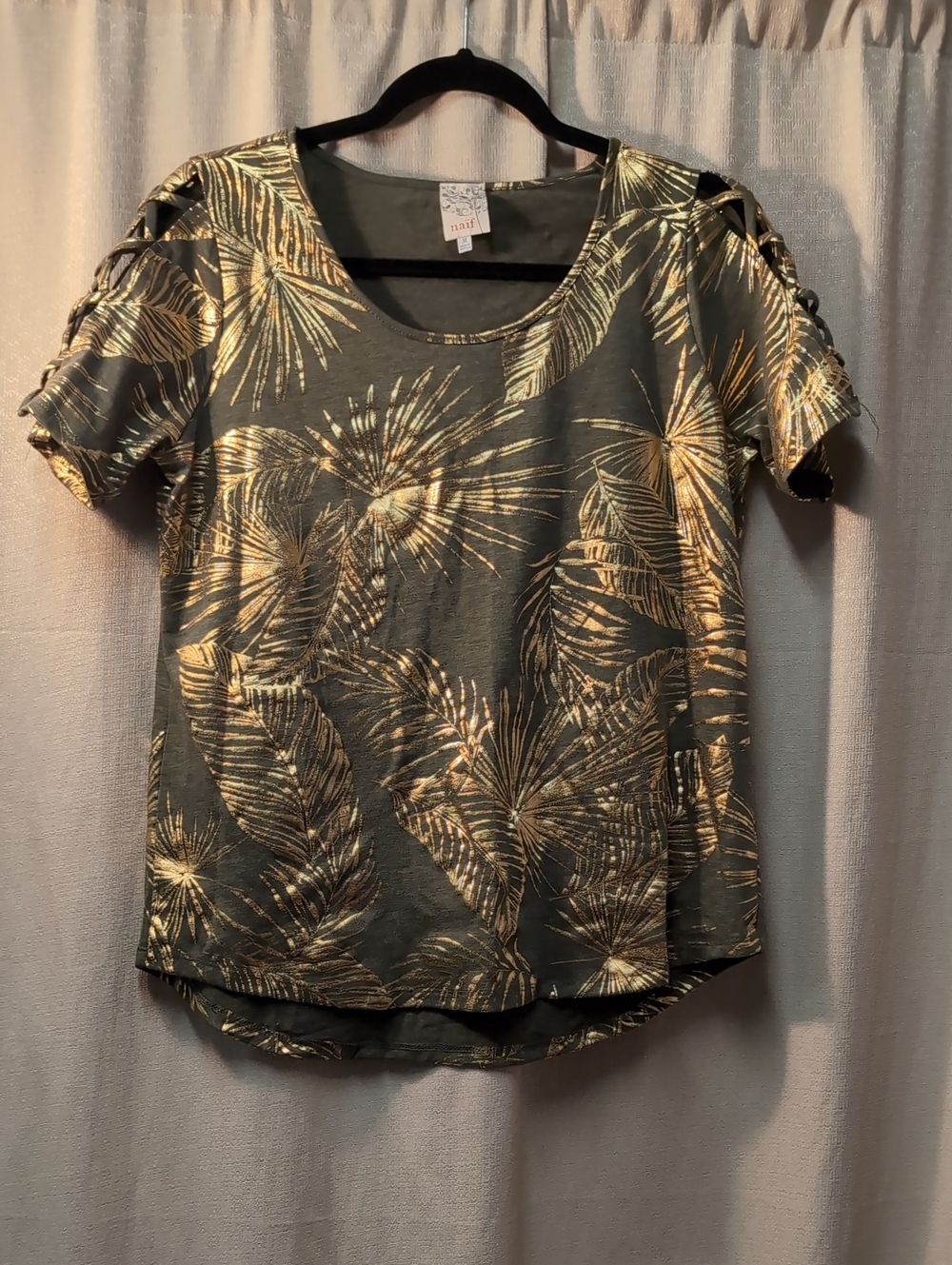 Naif Tropical Palm Leaf Cutout Sleeve Top